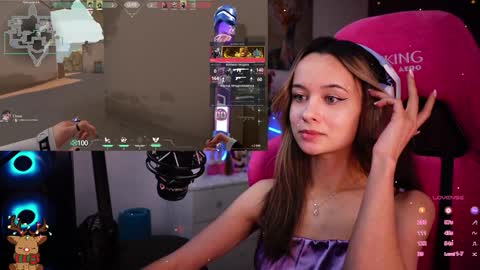 Angelina online show from January 2025 04:46:02 PM