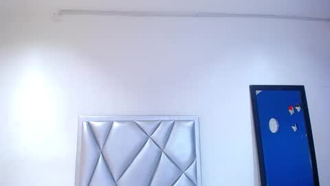 juicy_bignipples18 online show from January 2025 01:58:01 PM