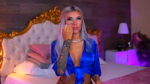 Snapshot of juicy_jessye chatting on June 2026 08:36:02 PM Jessye online show from June 2026 08:36:02 PM