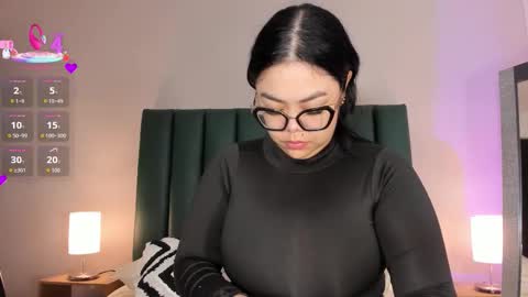 Juicy online show from March 2026 11:10:01 AM