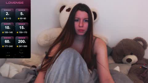 Snapshot of juicy_mystery chatting on December 2024 03:55:01 PM laura online show from December 2024 03:55:01 PM