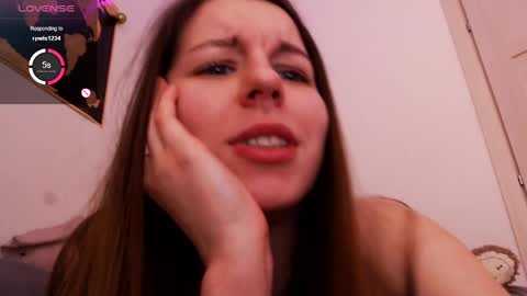 Snapshot of juicy_mystery chatting on January 2025 03:39:01 PM laura online show from January 2025 03:39:01 PM