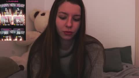 Snapshot of juicy_mystery chatting on January 2025 10:29:02 AM laura online show from January 2025 10:29:02 AM