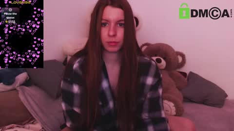 Snapshot of juicy_mystery chatting on February 2025 03:31:02 PM laura online show from February 2025 03:31:02 PM