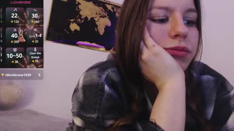 Snapshot of juicy_mystery chatting on March 2025 10:42:01 PM laura online show from March 2025 10:42:01 PM