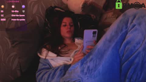 Snapshot of juicy_mystery chatting on September 2025 05:51:02 PM laura online show from September 2025 05:51:02 PM