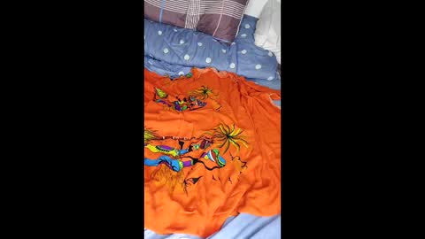 pretty online show from January 2026 10:44:02 PM