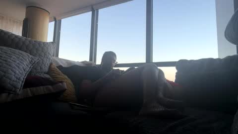 juicyfemtoy_4us online show from April 2026 11:45:02 AM