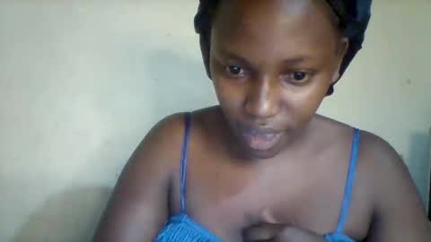 juicyicequeen online show from November 2025 04:07:01 PM