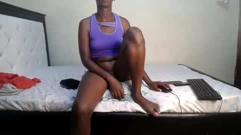 Snapshot of juicymunirah chatting on April 2026 05:54:01 PM juicymunirah online show from April 2026 05:54:01 PM