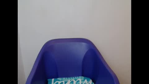 juicyxpink online show from February 2025 03:28:02 PM