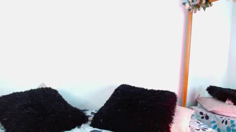 Jules and Gia online show from December 2024 03:24:02 PM