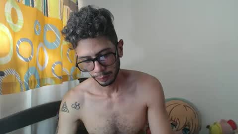 Snapshot of julfigo chatting on May 2026 06:46:01 PM Julfigo online show from May 2026 06:46:01 PM