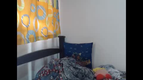 Snapshot of julfigo chatting on May 2026 04:03:01 PM Julfigo online show from May 2026 04:03:01 PM