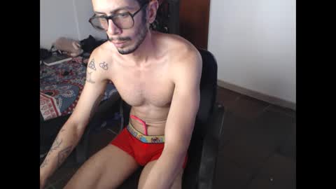 Snapshot of julfigo chatting on May 2026 06:09:01 PM Julfigo online show from May 2026 06:09:01 PM