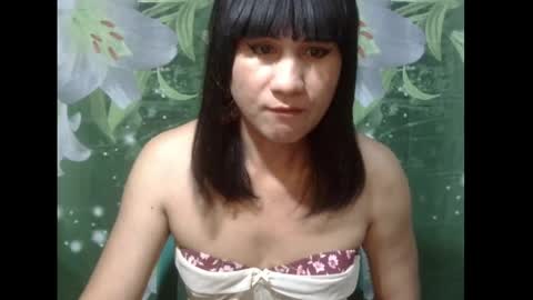 Snapshot of julia111987 chatting on May 2026 04:01:01 PM JULIA online show from May 2026 04:01:01 PM