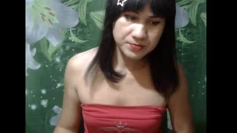 Snapshot of julia111987 chatting on May 2026 01:56:01 AM JULIA online show from May 2026 01:56:01 AM