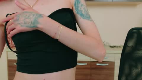 Snapshot of julia__jae chatting on May 2026 07:15:02 AM JuliaJae online show from May 2026 07:15:02 AM