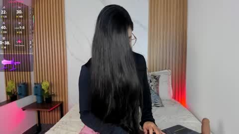 Snapshot of julia_martinezz_ chatting on March 2026 11:32:01 AM J U L IA M A R T I N E Z online show from March 2026 11:32:01 AM