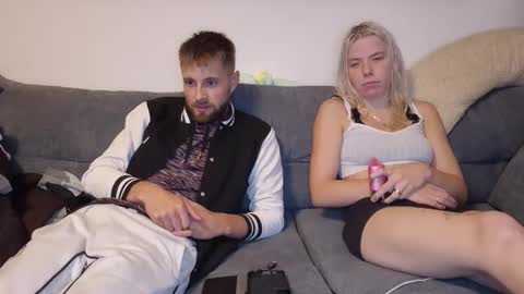 Snapshot of julia_official chatting on October 2025 07:38:01 PM julia_official online show from October 2025 07:38:01 PM