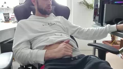 Snapshot of julia_official chatting on February 2026 12:21:01 PM julia_official online show from February 2026 12:21:01 PM