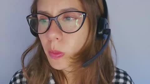 Julia Schedule 10 pm to 4  am GTM-5 online show from November 2025 03:49:01 AM