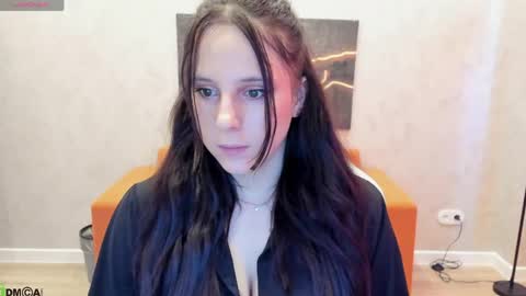 Snapshot of julia_shyy chatting on May 2026 01:00:02 AM Julia Shyy online show from May 2026 01:00:02 AM