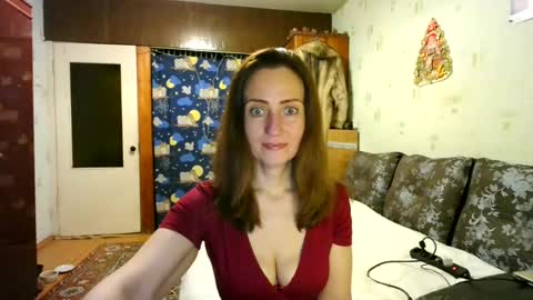 juliaa_foxi online show from February 2025 06:27:02 PM