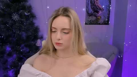 Julia online show from February 2026 01:48:01 PM