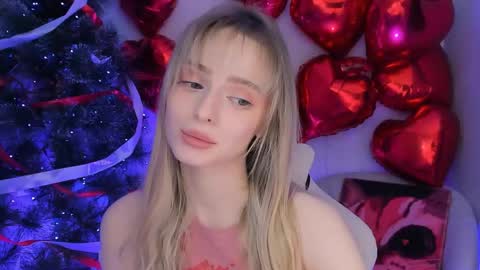 Julia online show from April 2026 03:57:01 PM