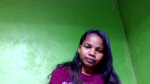juliah02 online show from June 2026 06:52:01 AM