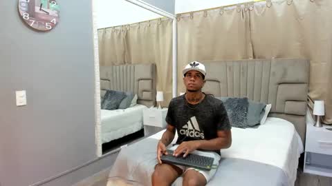 julian billy online show from January 2025 05:34:02 PM