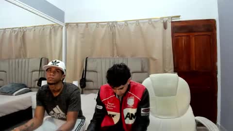 julian billy online show from January 2025 02:33:02 PM