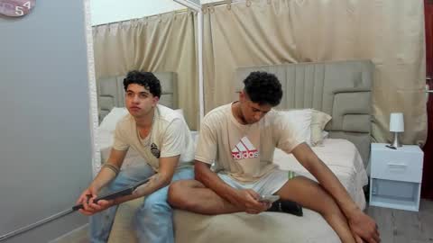 julian billy online show from February 2025 05:57:02 PM