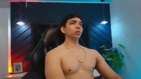 JULIAN  online show from March 2026 11:28:02 AM