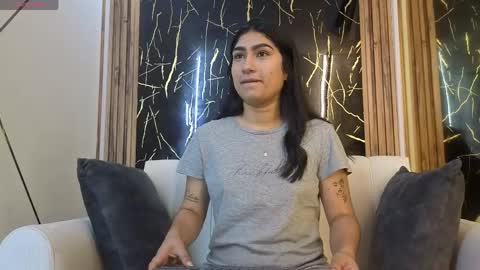 JULIANA AND CHRIS online show from April 2026 05:42:02 PM