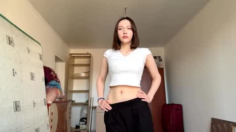 Kira online show from March 2026 08:26:33 AM