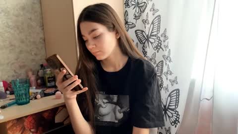 Viola online show from February 2026 01:48:02 AM