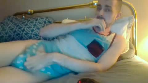 Snapshot of julianjj2001 chatting on February 2025 11:54:02 PM julianjj2001 online show from February 2025 11:54:02 PM