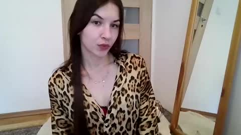 Snapshot of juliaorgasm chatting on May 2026 01:06:01 PM Julia online show from May 2026 01:06:01 PM