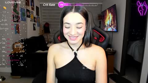 Snapshot of julidavila chatting on February 2025 01:55:01 AM Jeimy Help me to reach 100 thumbs up online show from February 2025 01:55:01 AM