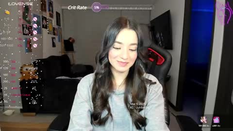 Snapshot of julidavila chatting on March 2025 01:20:02 AM Jeimy Help me to reach 100 thumbs up online show from March 2025 01:20:02 AM