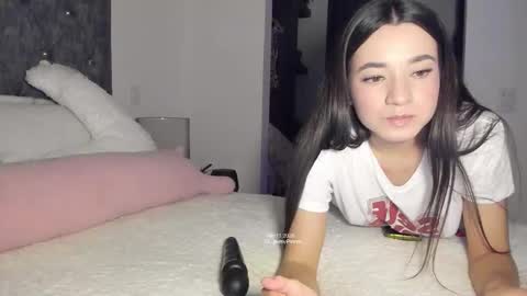 Jeimy Help me to reach 100 thumbs up online show from March 2026 12:06:02 AM