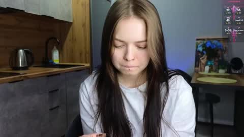 Snapshot of julidropp chatting on February 2025 10:43:01 PM julidropp online show from February 2025 10:43:01 PM