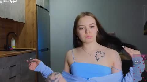 Snapshot of julidropp chatting on March 2025 06:51:02 PM julidropp online show from March 2025 06:51:02 PM