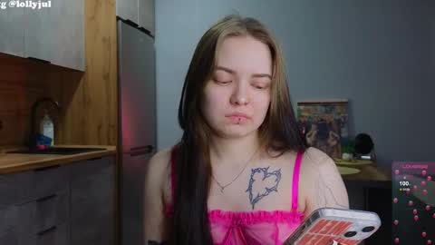 Snapshot of julidropp chatting on March 2025 08:00:01 PM julidropp online show from March 2025 08:00:01 PM