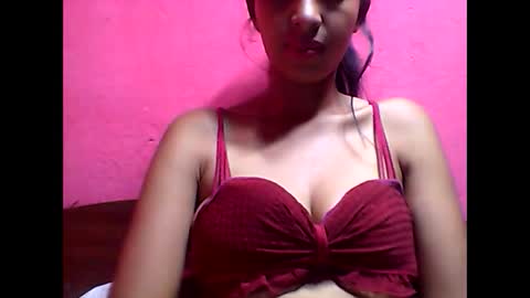 julie0612 online show from February 2025 07:19:02 PM