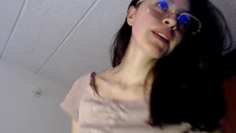 Snapshot of julie_autmn_ chatting on March 2025 10:13:02 PM yules online show from March 2025 10:13:02 PM