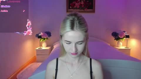 Snapshot of julieblazex chatting on June 2026 08:55:01 PM julieblazex online show from June 2026 08:55:01 PM
