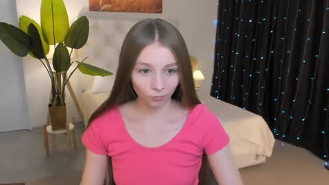 Snapshot of juliedaniel chatting on April 2026 08:42:02 AM juliedaniel online show from April 2026 08:42:02 AM